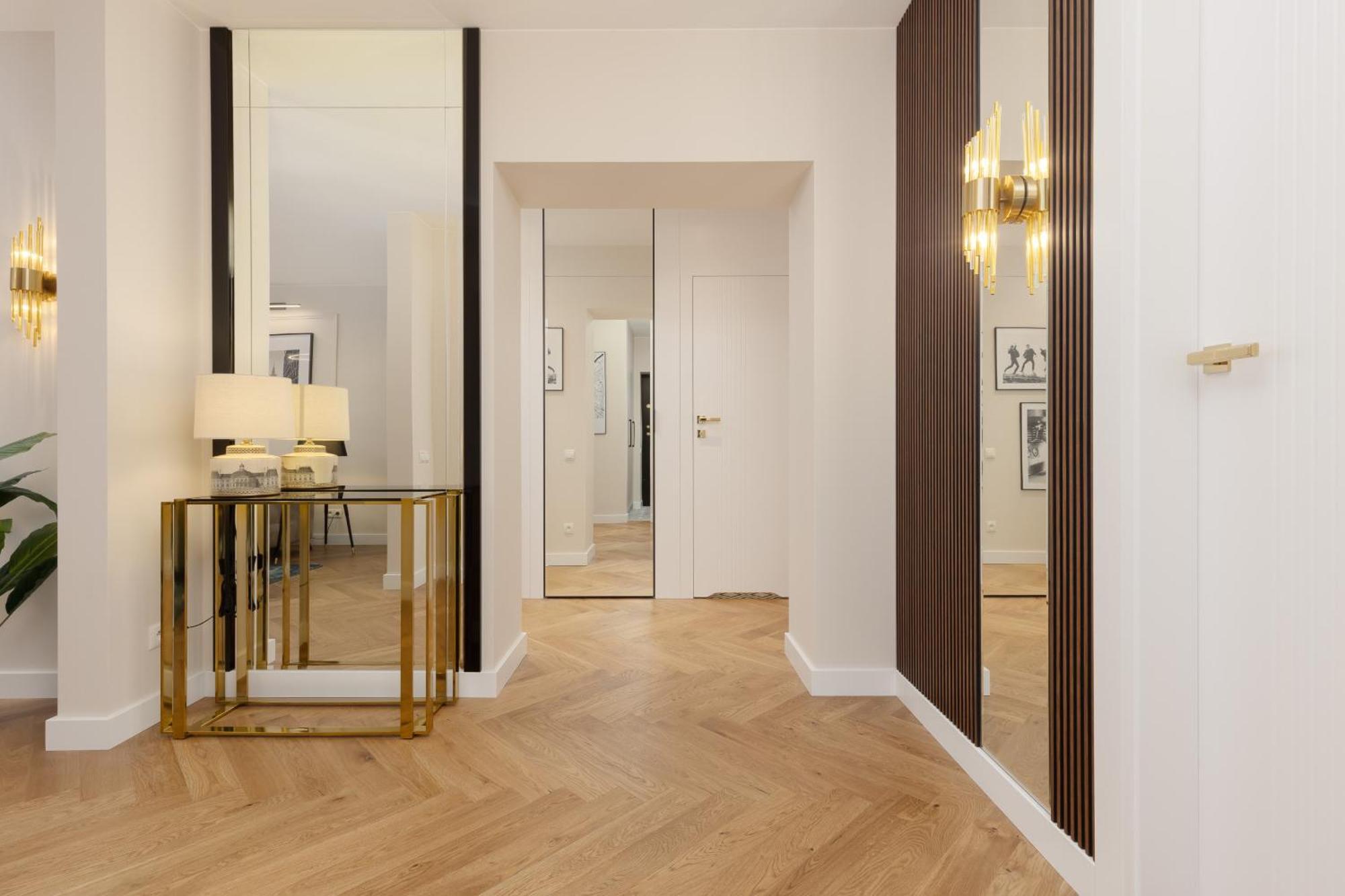 Apartment Lux Blue Moon Center Foksal By Renters Prestige